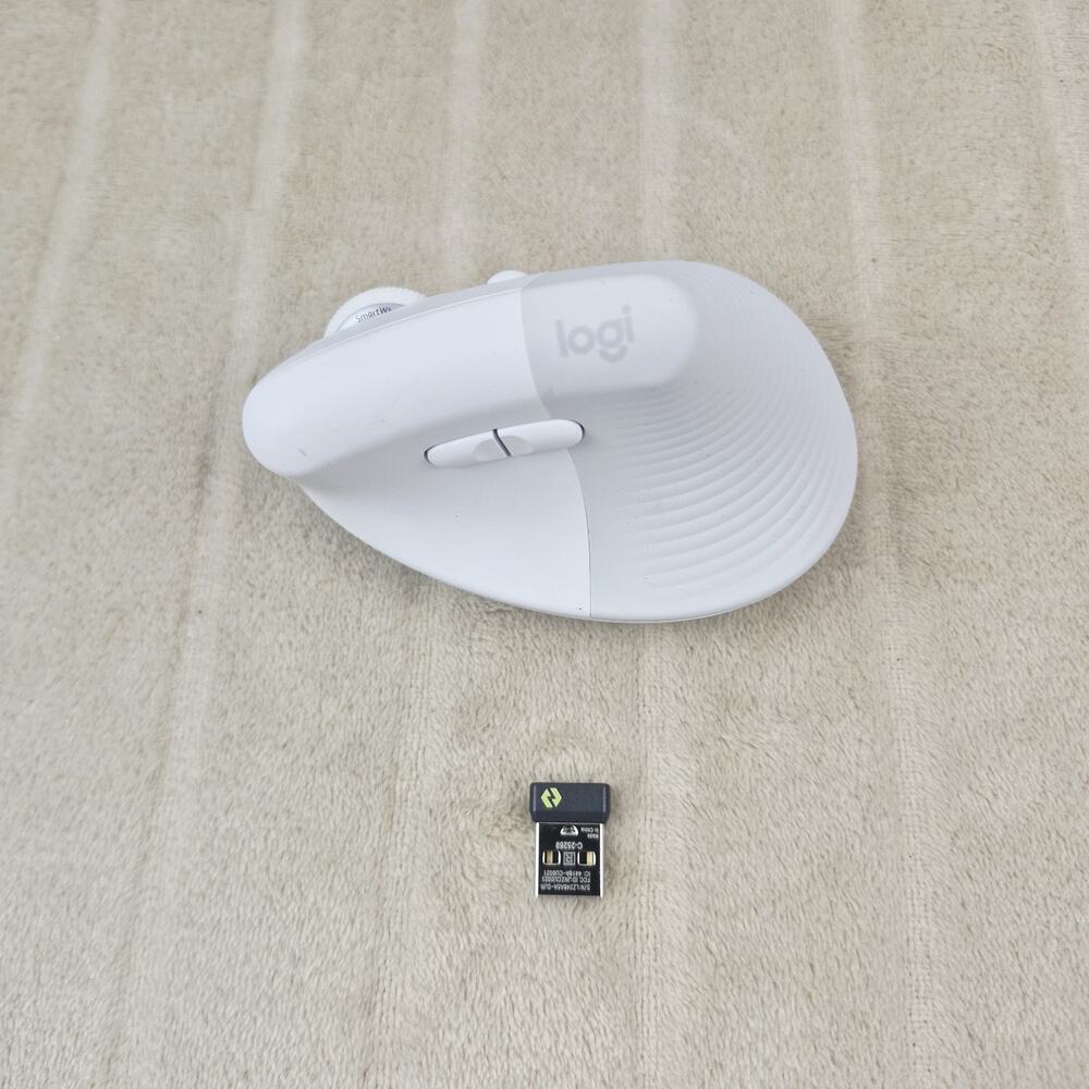 Logitech Lift Vertical Ergonomic Mouse Wireless Bluetooth Quiet Clicks Off White